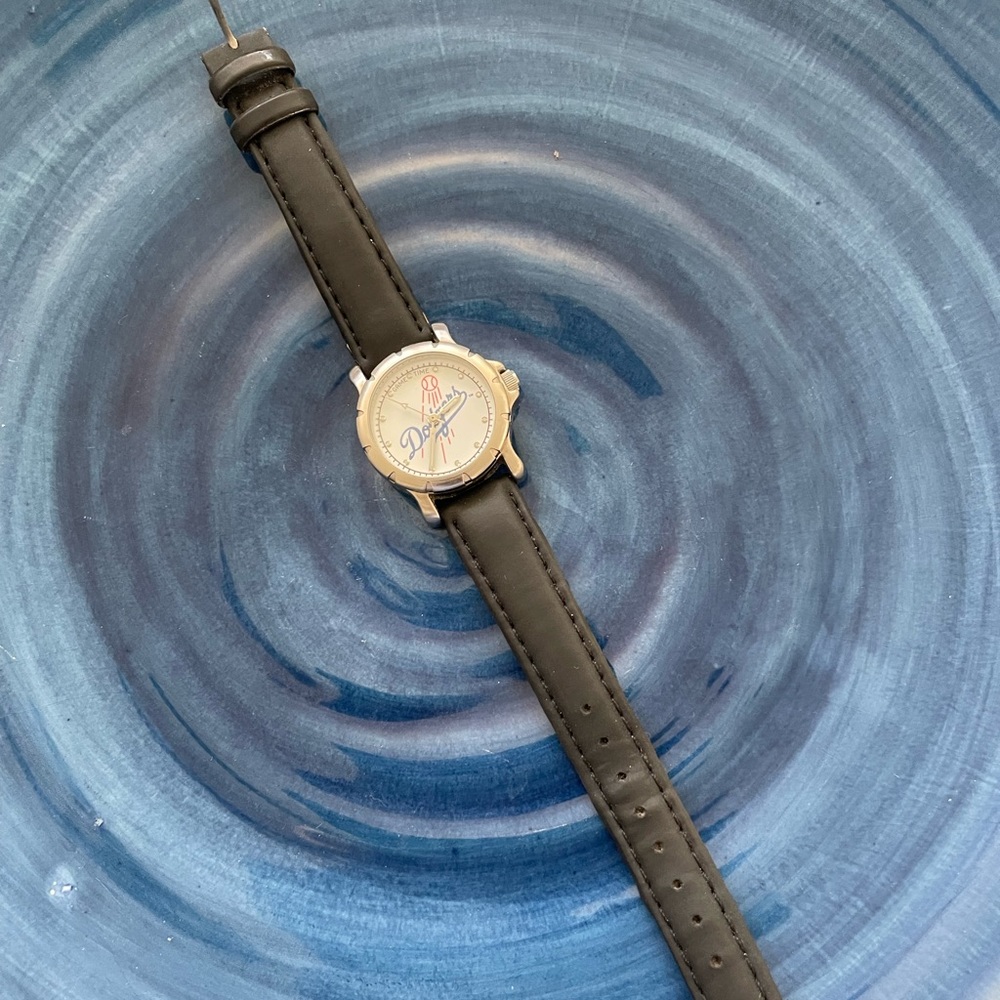 LA Dodgers watch. Player series. quart analog